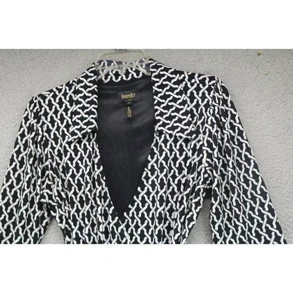 Laundry by Shelli Segal Black and White Wrap Dress-Size Medium - Picture 2 of 9